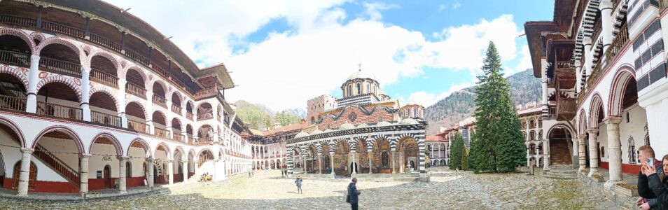 BUŁGARIA Rila Monastir -Niezwykły klasztor w górach
