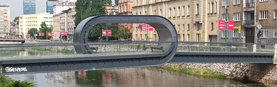 BOŚNIA I HERCEGOWINA – Sarajewo, spacer po centrum miasta